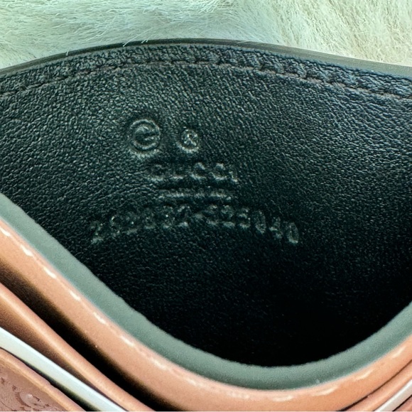 NEW GUCCI Micro Guccissima Soft Pink Leather Card Case Holder - Picture 2 of 4